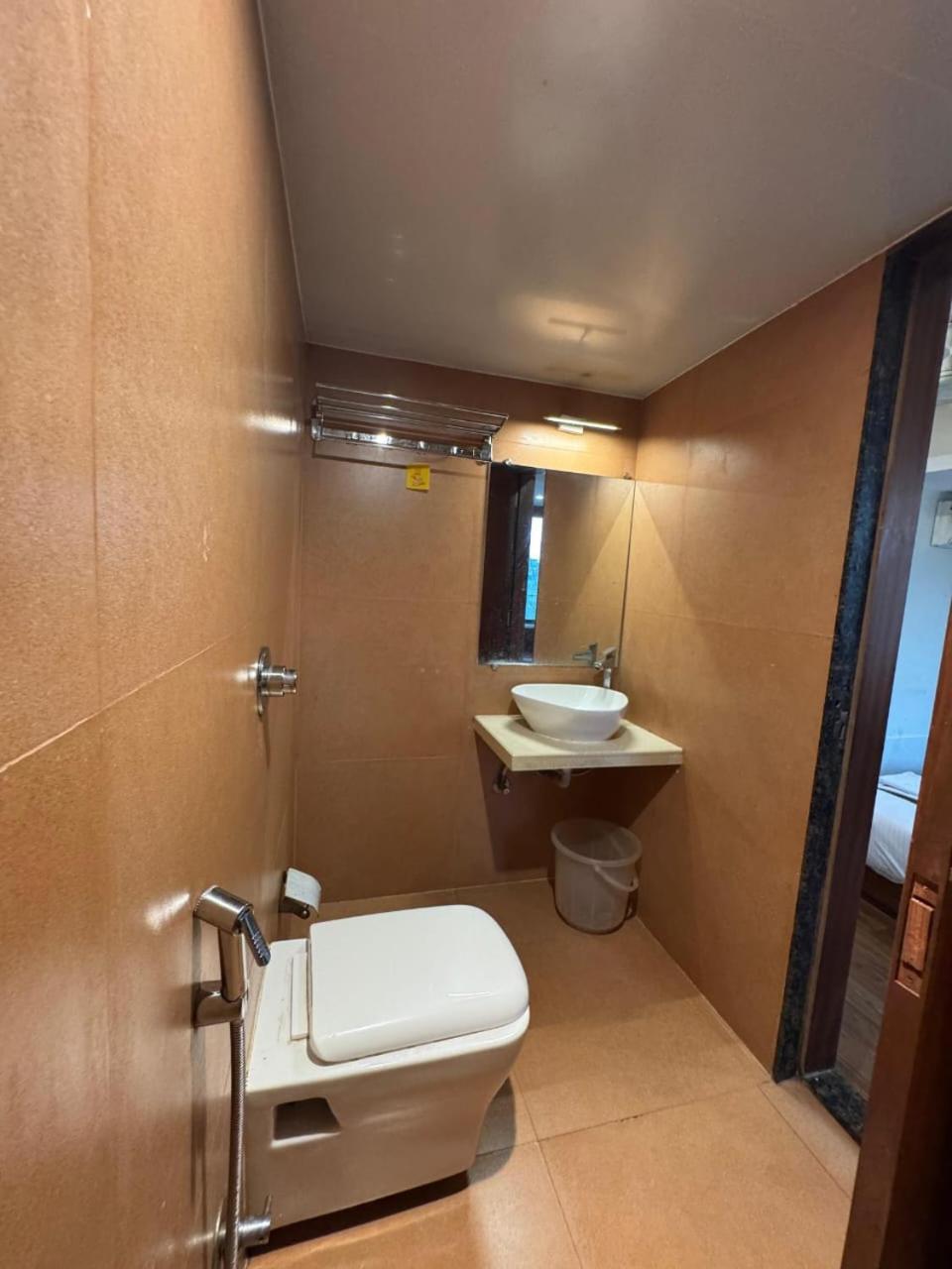 Hotel Aflon Midc Andheri East Bombay Esterno foto