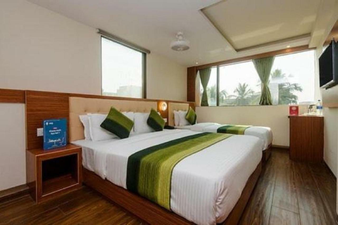 Hotel Aflon Midc Andheri East Bombay Esterno foto